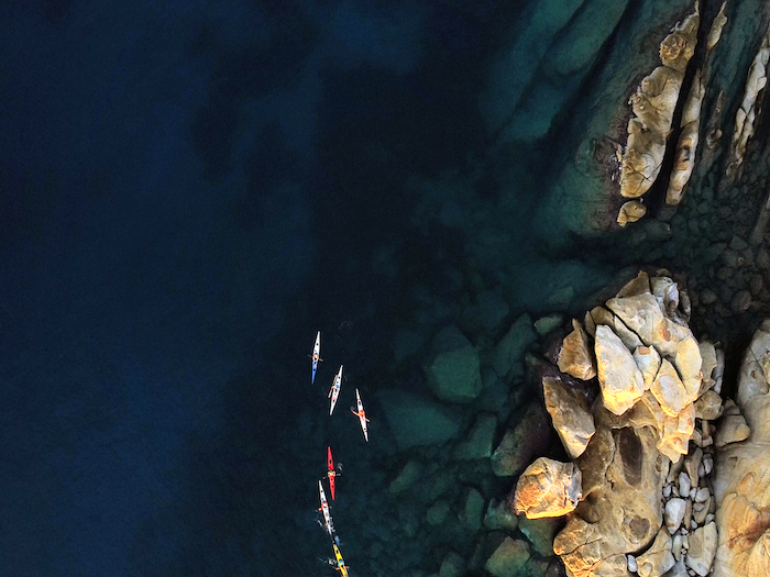 serie di kayak nel mare dell'Elba